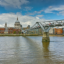 St Paul"s Cathedral and Millennium Footbridge over the Thames, London, England, Great Britain